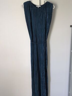 Sincerly Jules | Dresses | Sincerely Jules Maxi Satin Green Cutout Dress  Size S | Poshmark